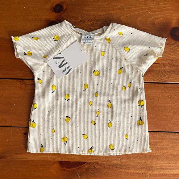 Zara Ribbed Tee - Picture 5 of 5